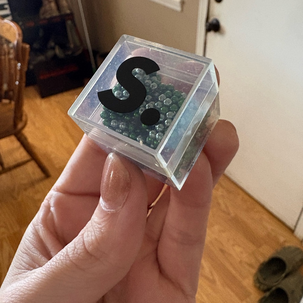 Speks magnetic balls